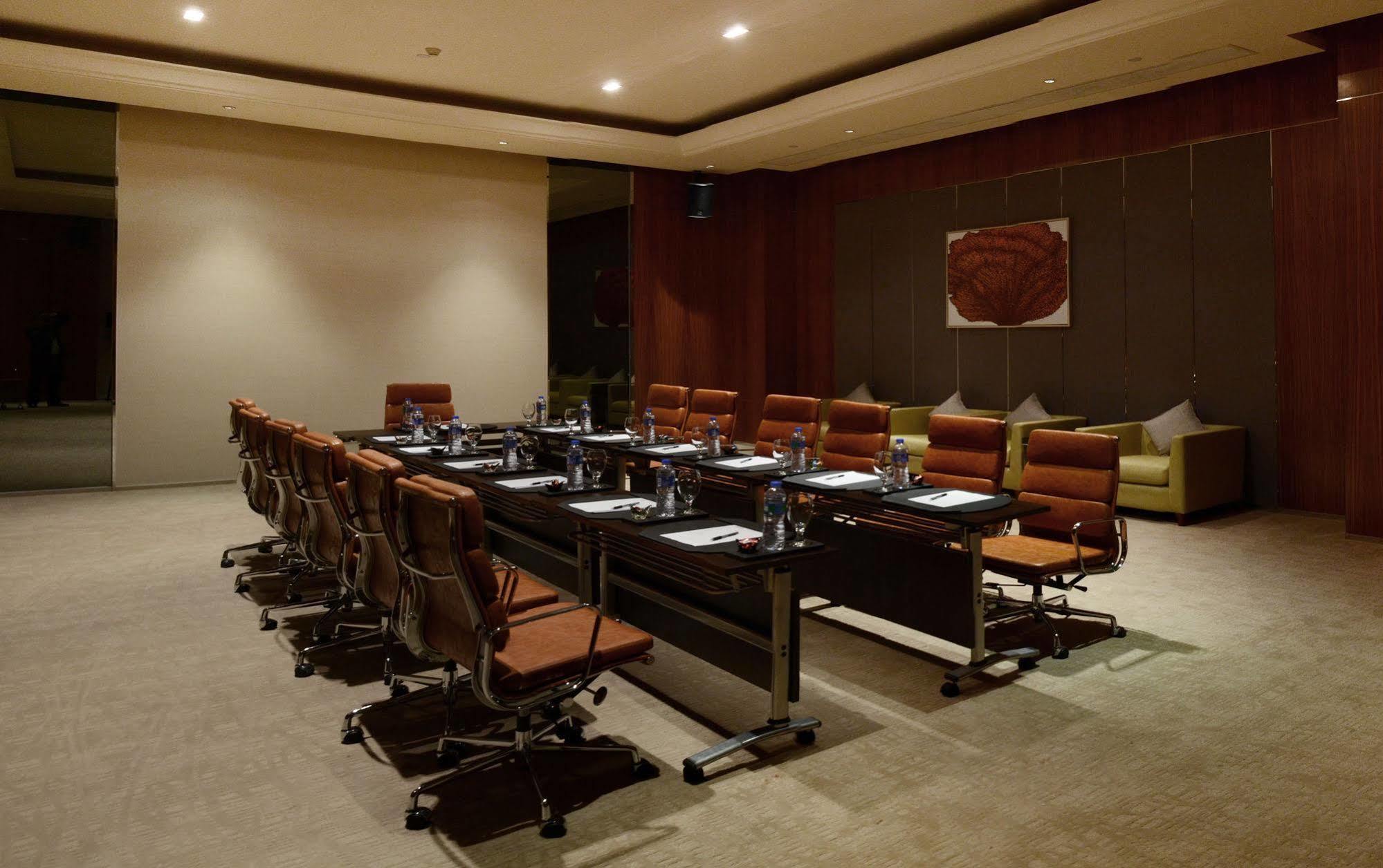 Pullman Dongguan Changan Екстериор снимка